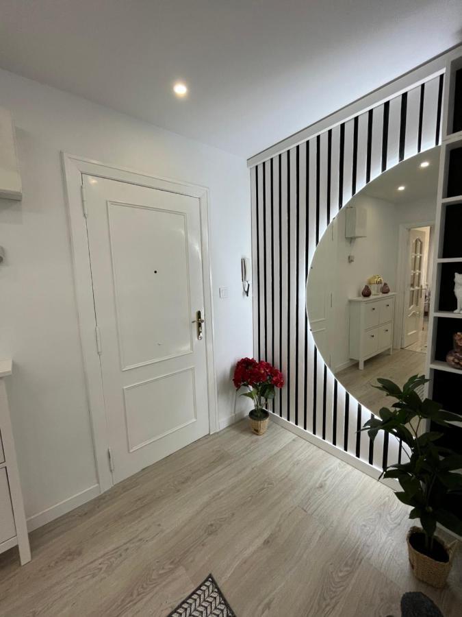 Apartamentos C&E Haro Extérieur photo