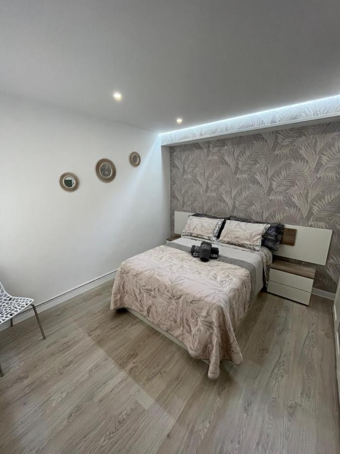 Apartamentos C&E Haro Extérieur photo